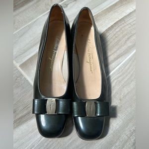 Salvatore ferragamo vara heels